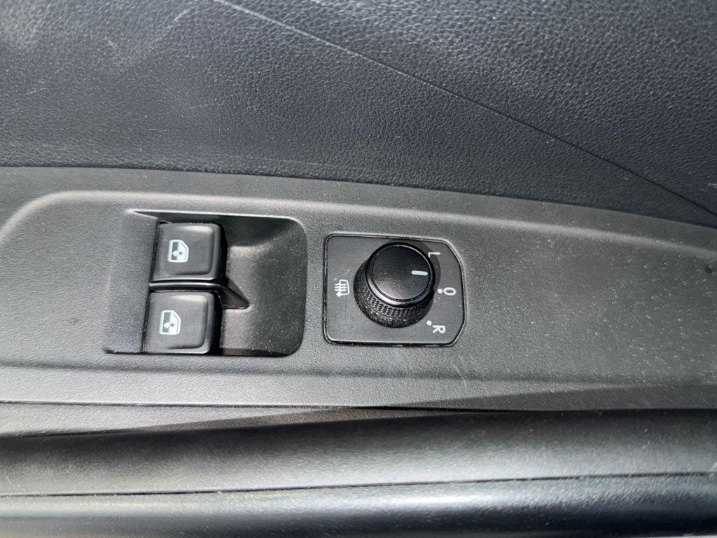 Skoda Fabia 1.0 MPI Active 59 kW (80 CV) - 11