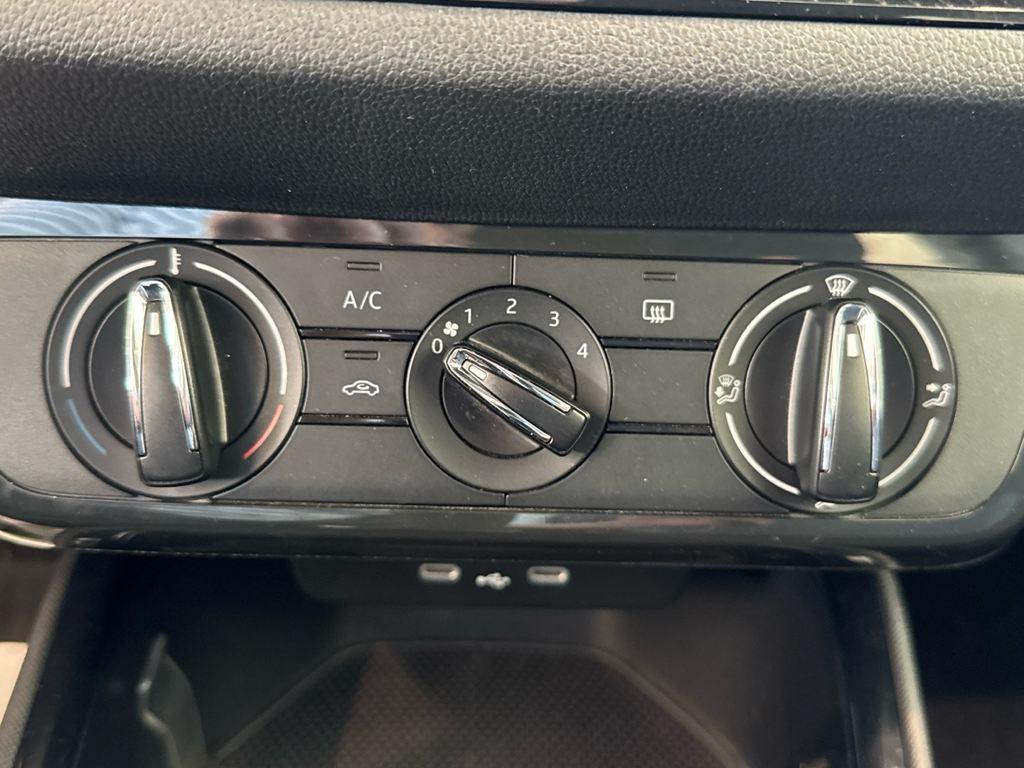 Skoda Fabia 1.0 MPI Active 59 kW (80 CV) - 13