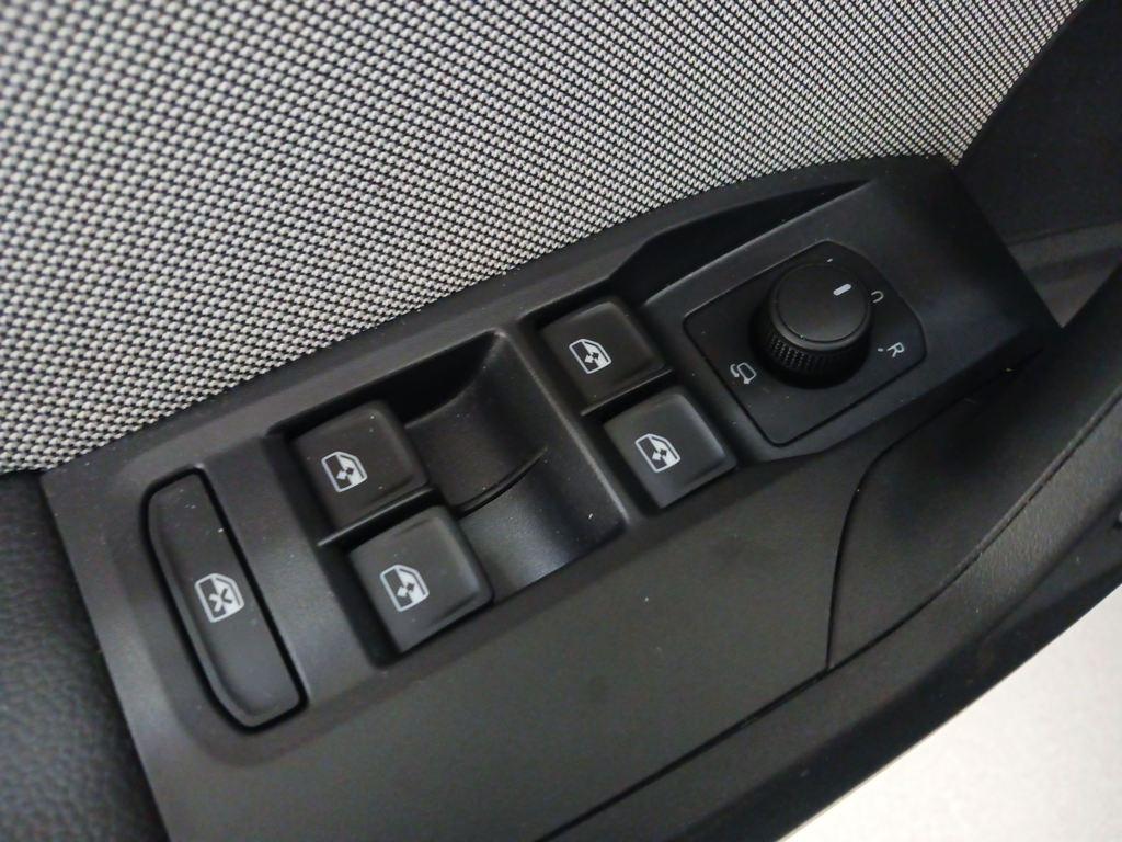 SEAT Ibiza 1.0 TSI S&S FR 85 kW (115 CV) - 17