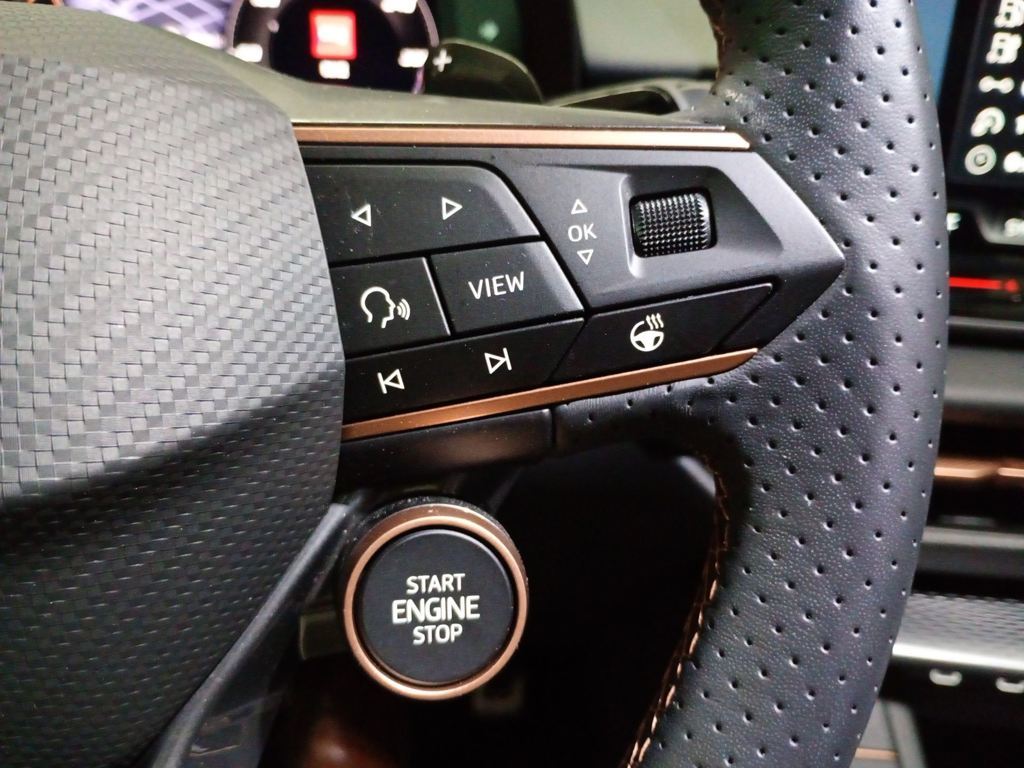 CUPRA Terramar 1.5 TSI e-Hybrid VZ DSG 200 kW (272 CV) - 16