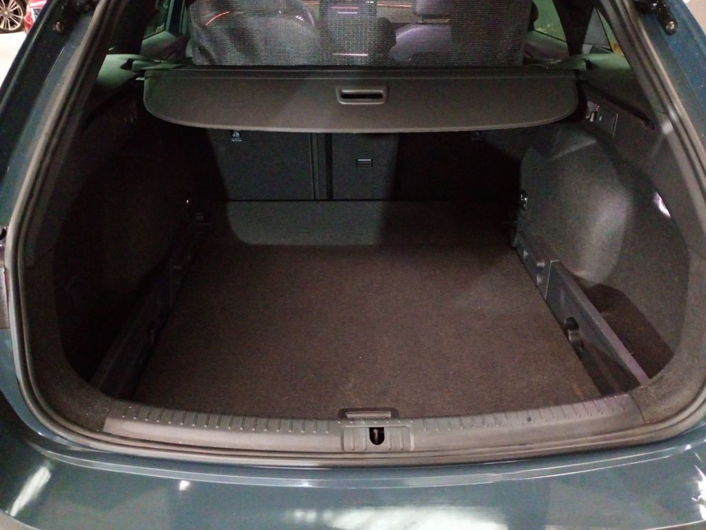 CUPRA Leon Sportstourer 1.5 eTSI DSG 110 kW (150 CV) - 6