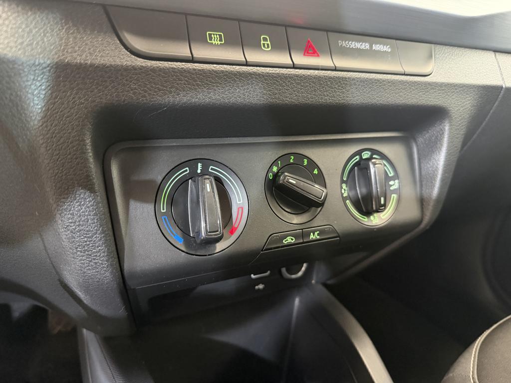 Skoda Fabia 1.0 TSI Ambition Plus 70 kW (95 CV) - 15