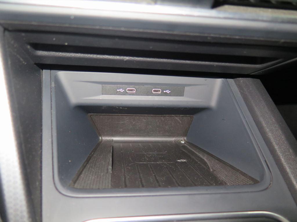 SEAT León 1.0 eTSI S&S Style XL DSG 81 kW (110 CV) - 13