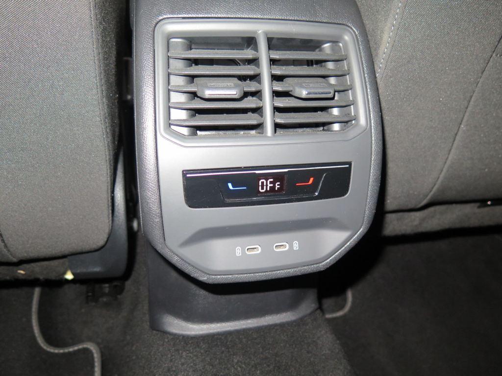 SEAT León 1.0 eTSI S&S Style XL DSG 81 kW (110 CV) - 15