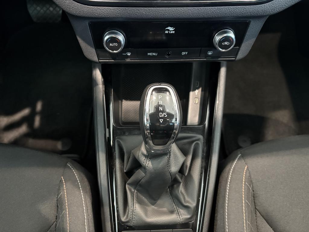 Skoda Kamiq 1.0 TSI Selection DSG 85 kW (115 CV) - 9