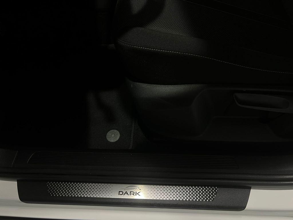 Volkswagen T-Roc Dark 1.0 TSI 81 kW (110 CV) - 14