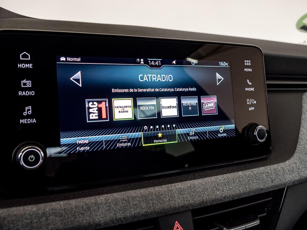 Skoda Kamiq 1.0 TSI Selection DSG 85 kW (115 CV) - 18