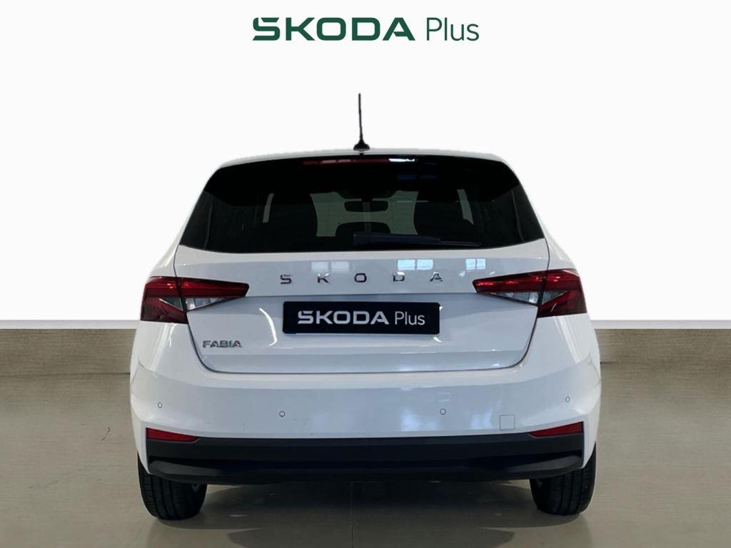 Skoda Fabia 1.0 TSI Selection 70 kW (95 CV) - 9