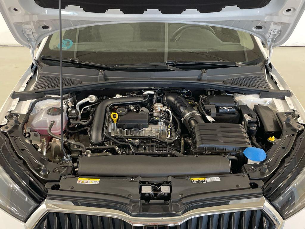 Skoda Fabia 1.0 TSI Selection 70 kW (95 CV) - 13