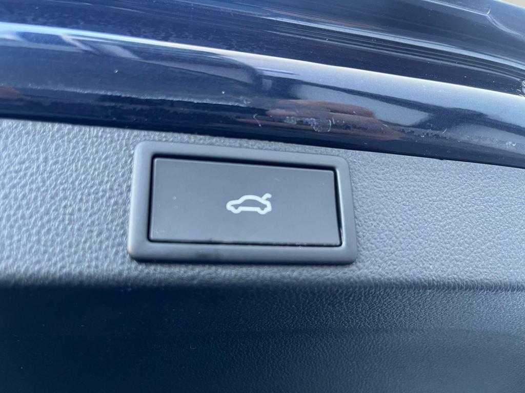 Skoda Octavia Combi 1.5 TSI m-HEV Design DSG 110 kW (150 CV) - 17