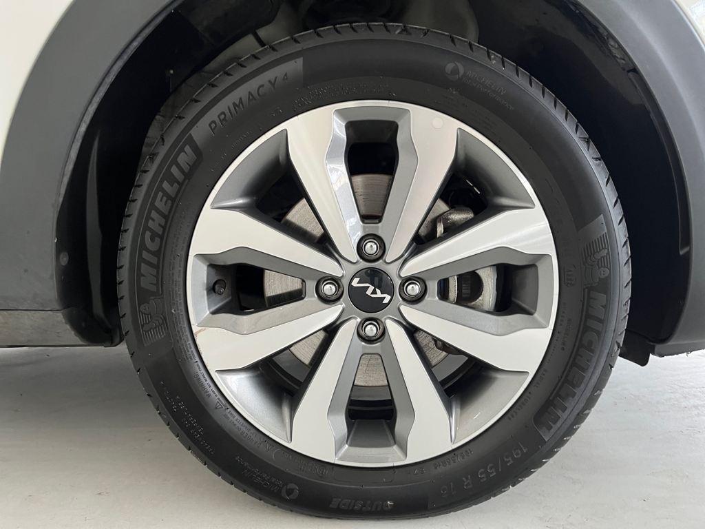 Kia Stonic 1.0 T-GDi MHEV Drive iMT 88 kW (120 CV) - 7