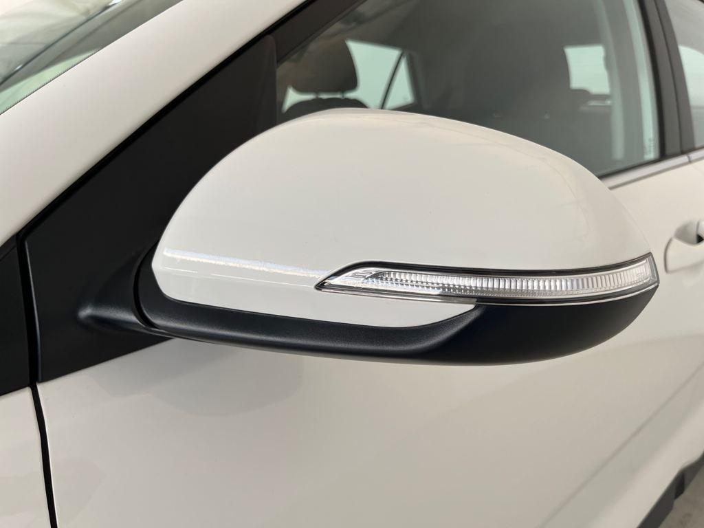 Kia Stonic 1.0 T-GDi MHEV Drive iMT 88 kW (120 CV) - 10