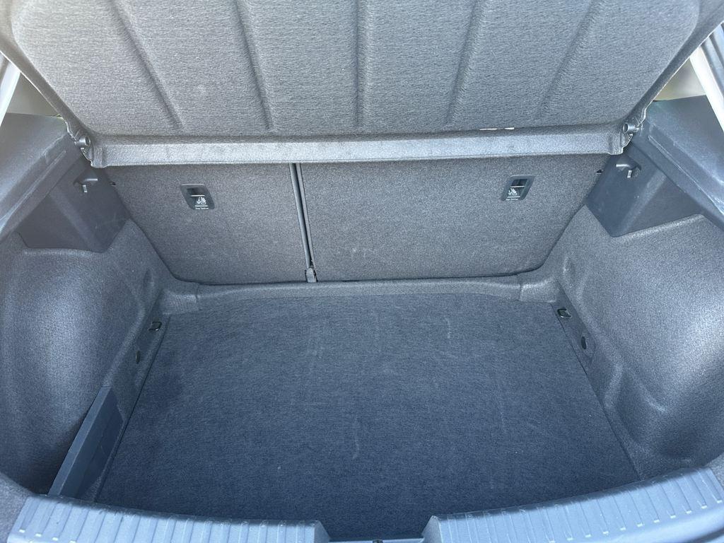 SEAT León 2.0 TDI S&S Style XS 85 kW (115 CV) - 6