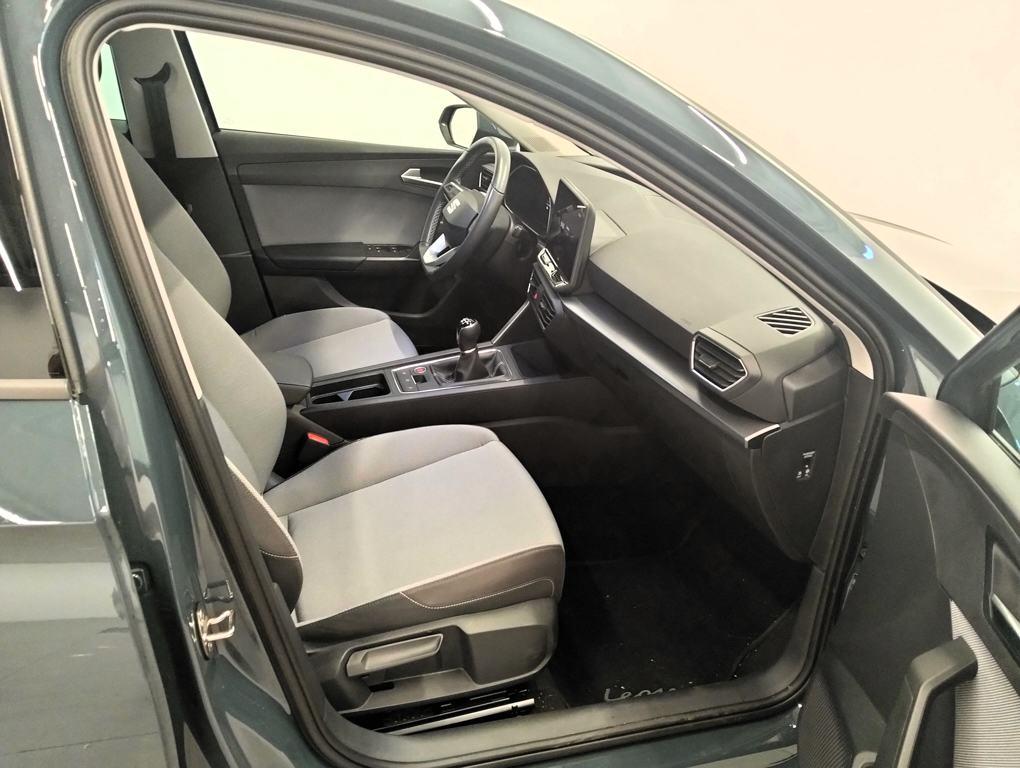 SEAT León 1.5 TSI S&S Style 25 Aniversario 85 kW (116 CV) - 4