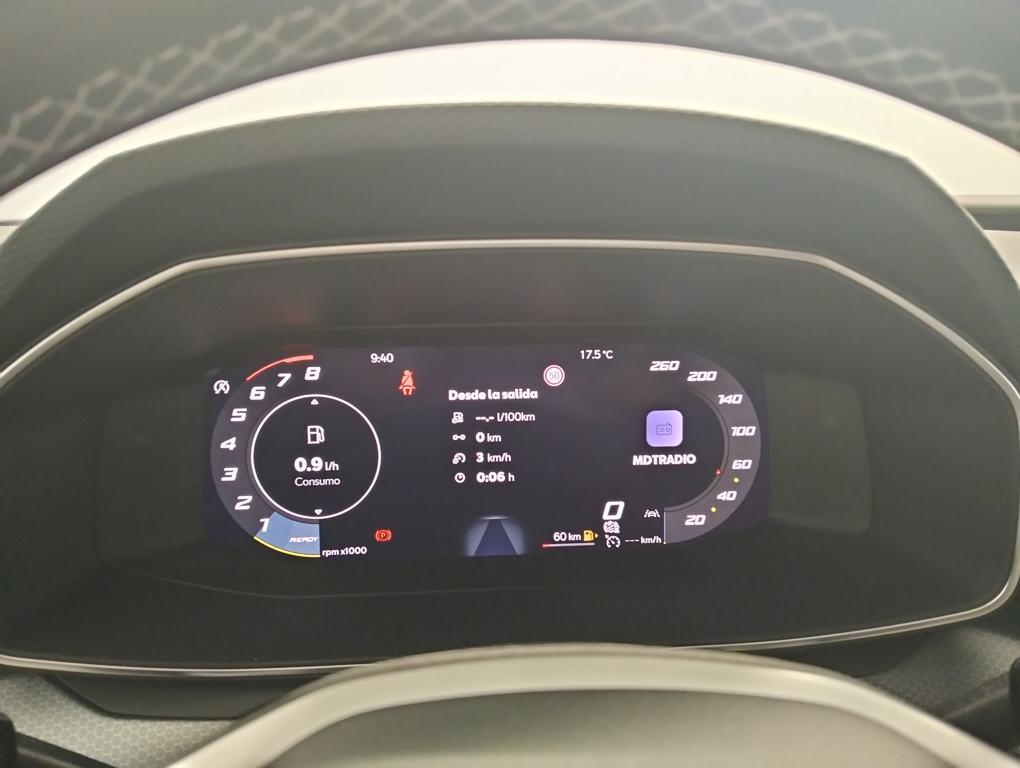 SEAT León 1.5 TSI S&S Style 25 Aniversario 85 kW (116 CV) - 8