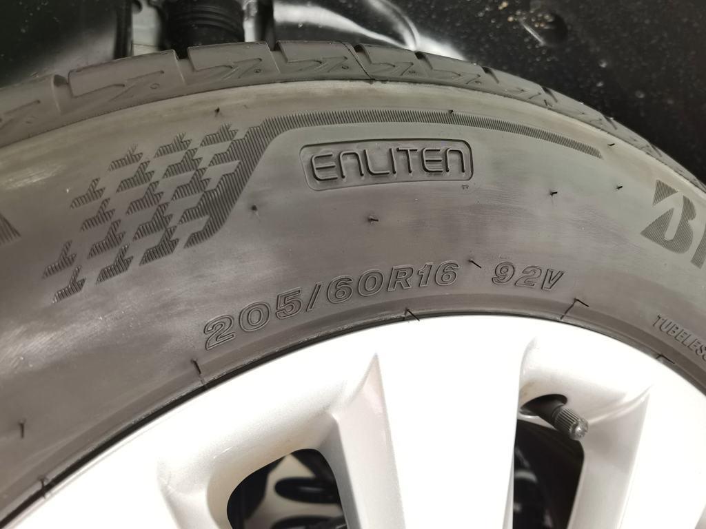 SEAT Arona 1.0 TSI Style Special Edition 85 kW (115 CV) - 15