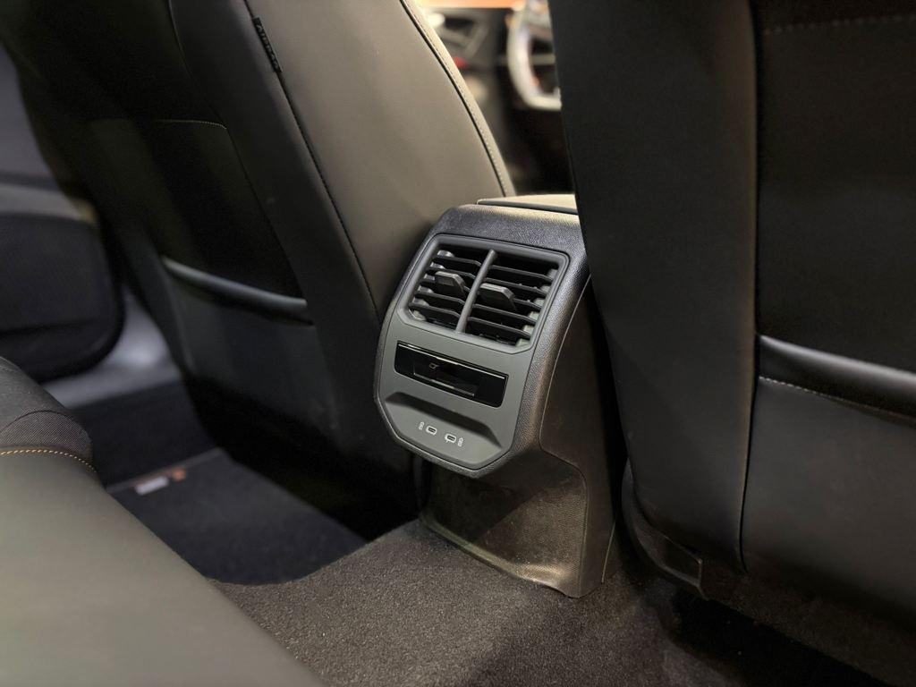 CUPRA Formentor 1.4 e-Hybrid DSG 150 kW (204 CV) - 16