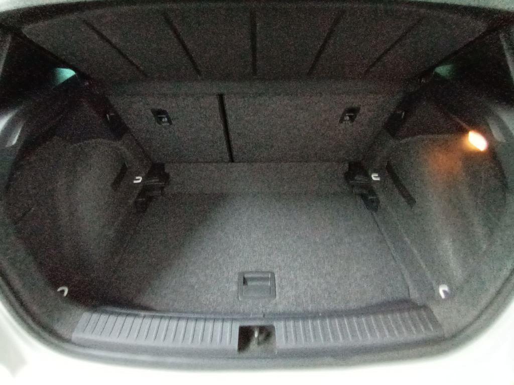 SEAT Arona 1.0 TSI Style Plus 81 kW (110 CV) - 6