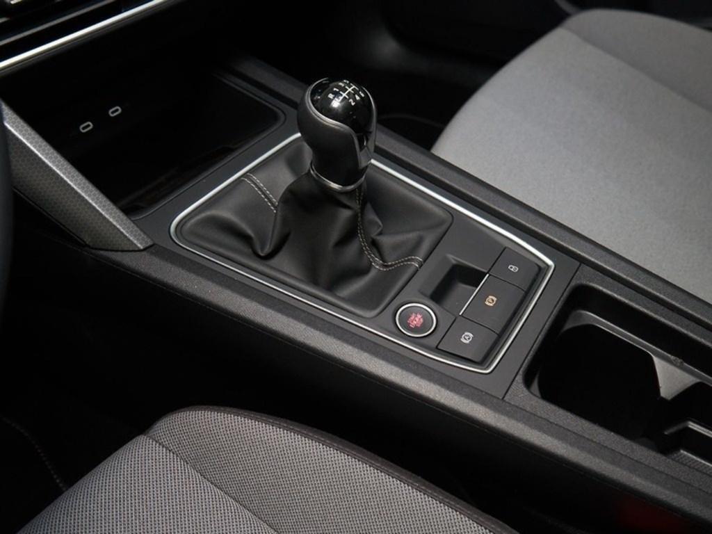 SEAT León 2.0 TDI S&S Style XS 85 kW (115 CV) - 8