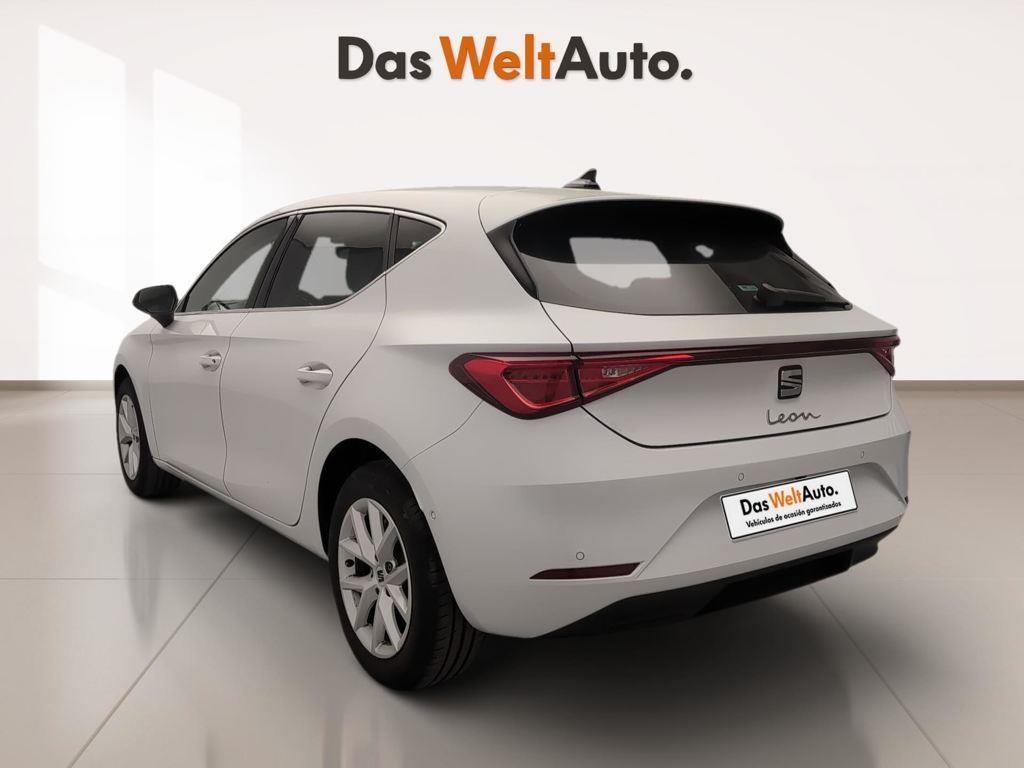 SEAT León 1.5 TSI S&S Style 25 Aniversario 85 kW (116 CV) - 1
