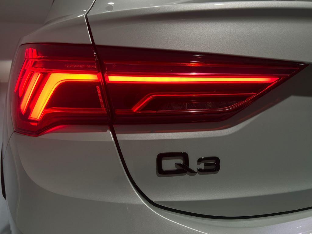 Audi Q3 Sportback Black line 35 TFSI 110 kW (150 CV) S tronic - 19