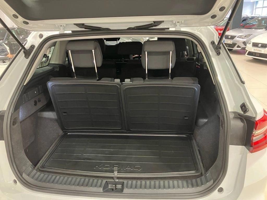 Skoda Kodiaq 1.5 TSI m-HEV Selection DSG 110 kW (150 CV) - 11