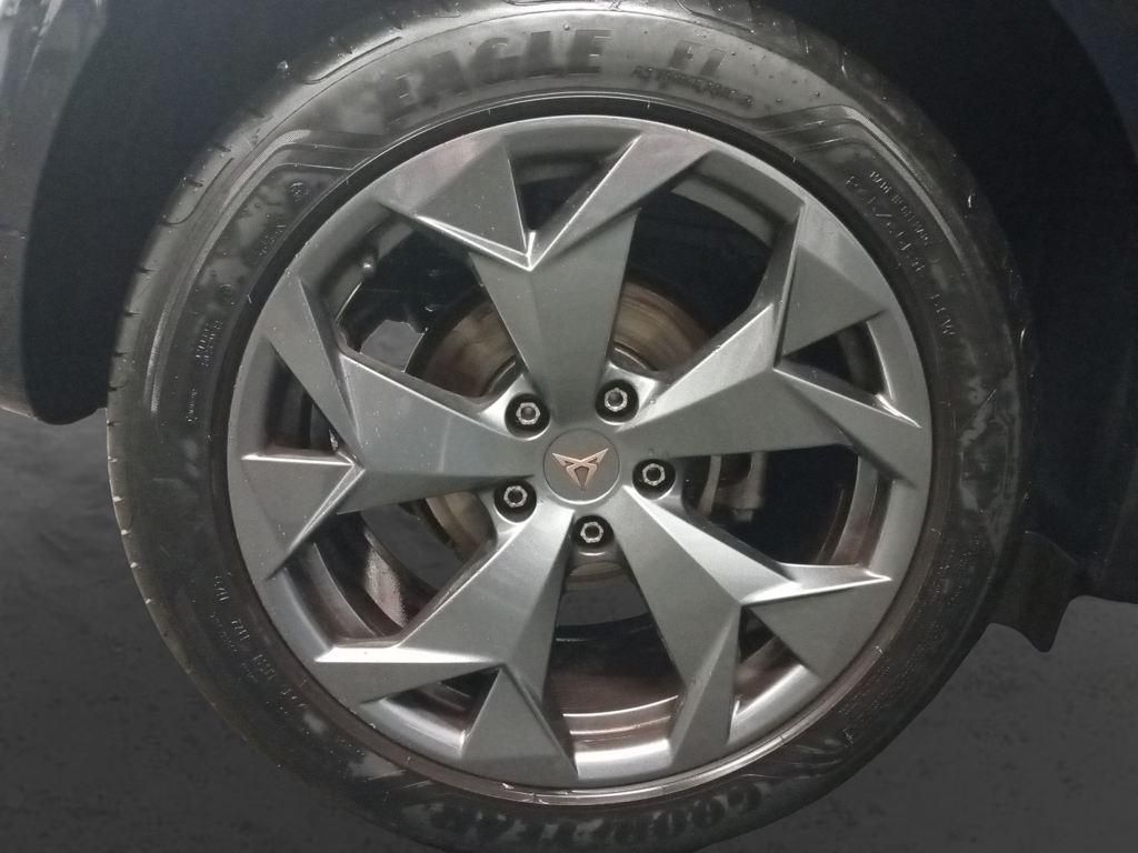 CUPRA Formentor 1.5 eTSI DSG 110 kW (150 CV) - 7