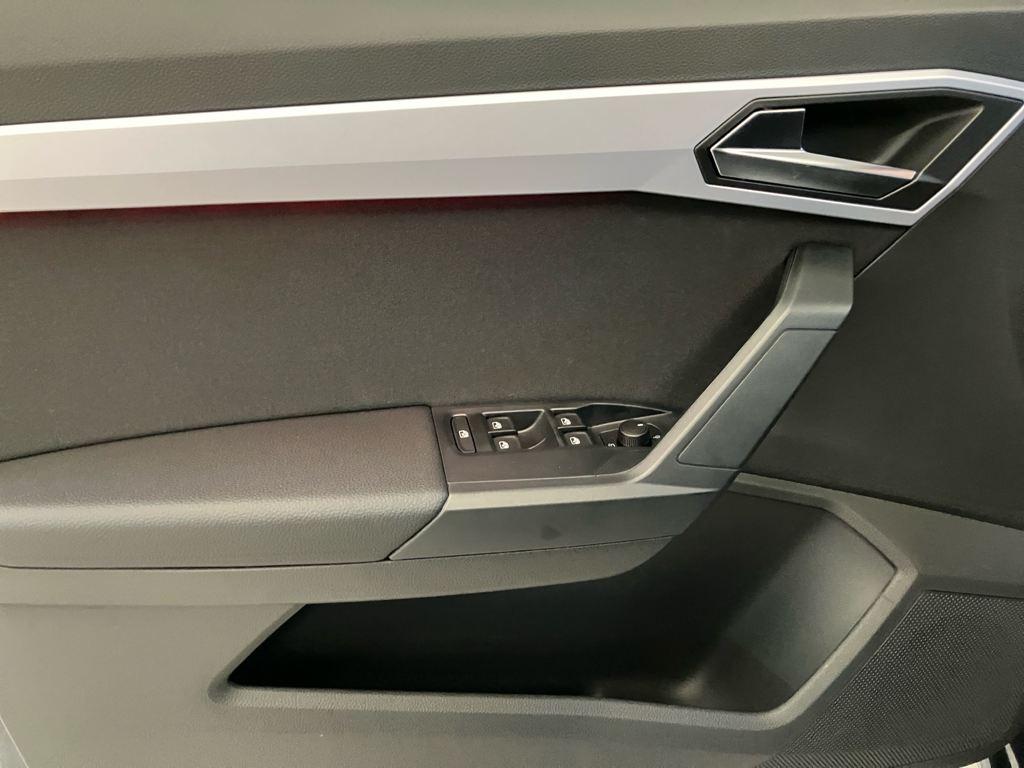 SEAT Ibiza 1.0 TSI FR Salta DSG 85 kW (115 CV) - 13