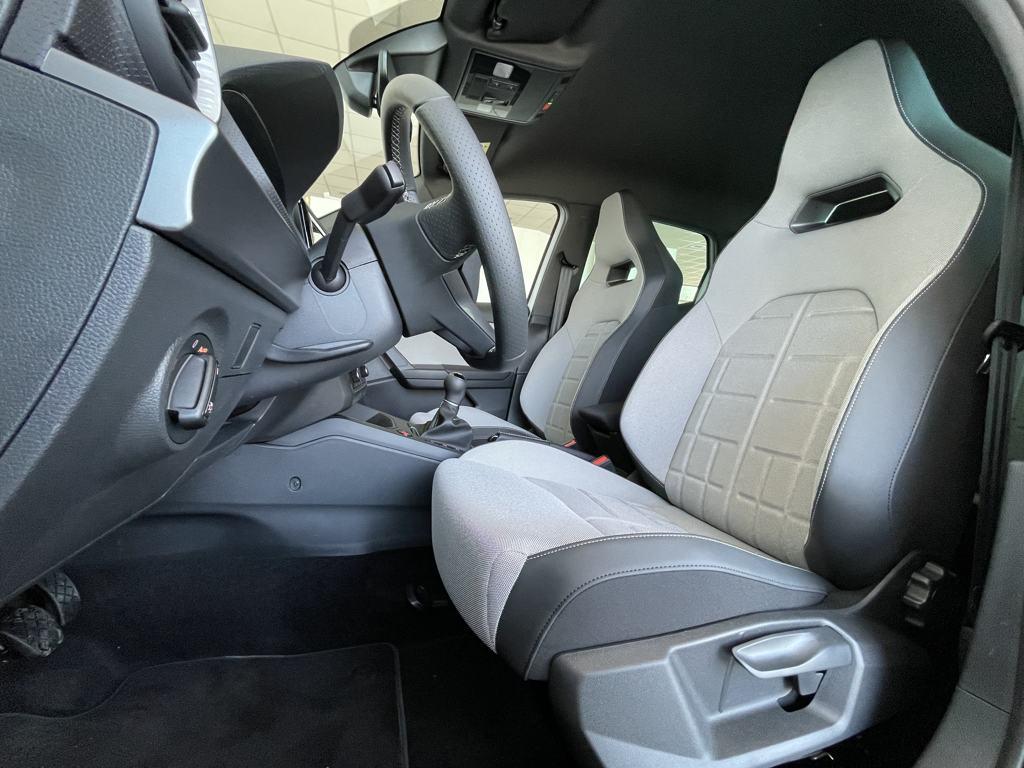 SEAT Arona 1.0 TSI S&S FR 85 kW (115 CV) - 15