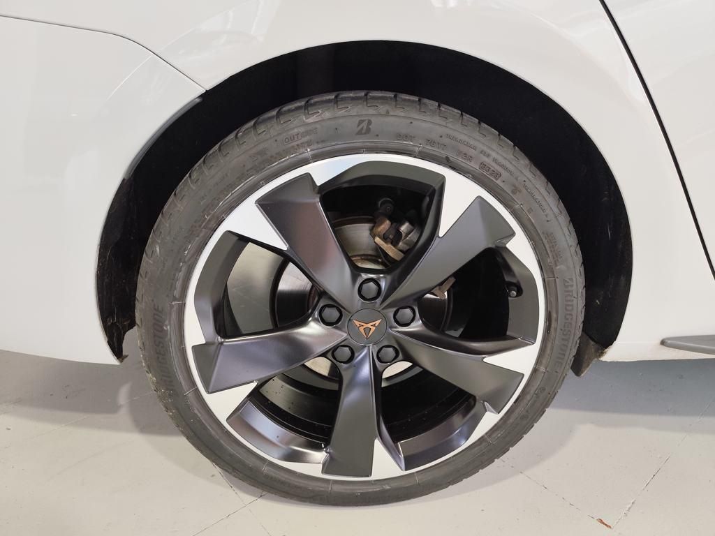 CUPRA Leon Sportstourer 1.5 eTSI DSG 110 kW (150 CV) - 7