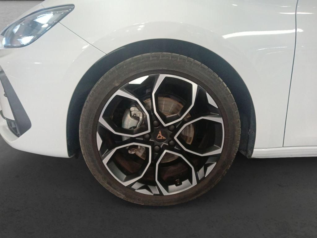 CUPRA Leon Sportstourer 1.5 eTSI DSG 110 kW (150 CV) - 7