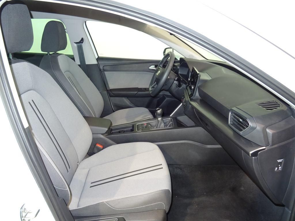 SEAT León 1.5 TSI S&S Style Go 96 kW (130 CV) - 4