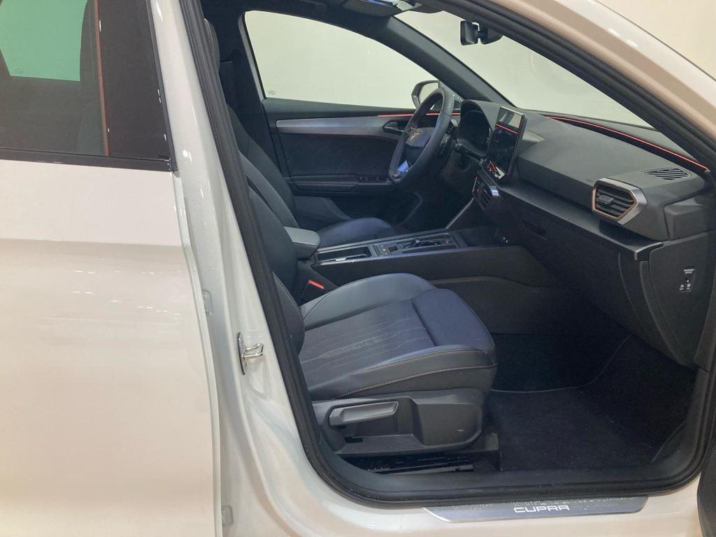 CUPRA Leon Sportstourer 1.5 eTSI DSG 110 kW (150 CV) - 4