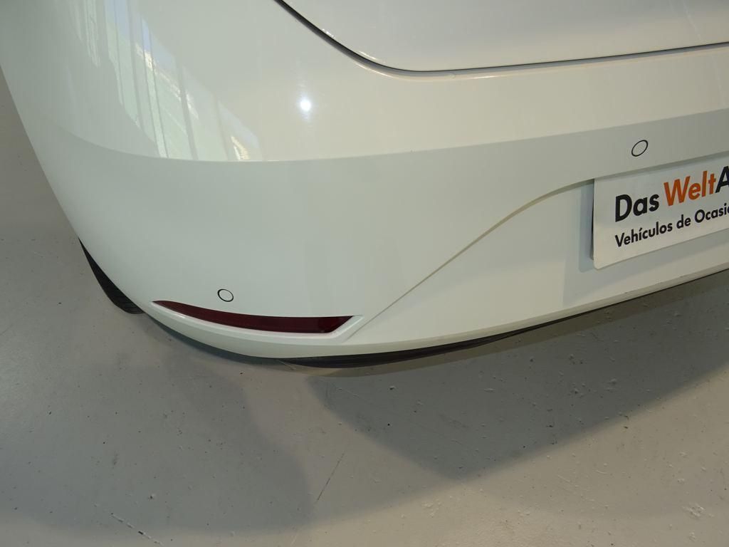 SEAT León 1.0 TSI S&S Style XL Vision 81 kW (110 CV) - 9