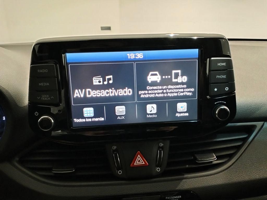 Hyundai i30 1.0 TGDI Essence 88 kW (120 CV) - 12