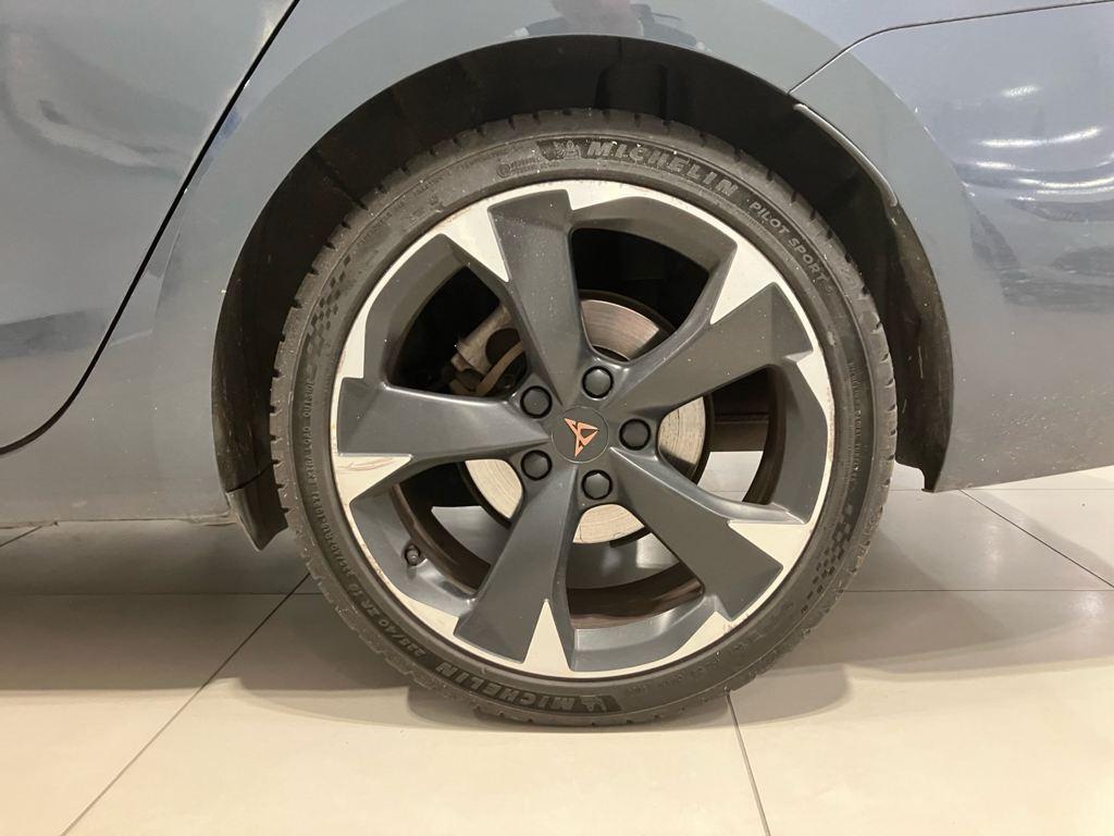 CUPRA Leon Sportstourer 1.5 eTSI DSG 110 kW (150 CV) - 7