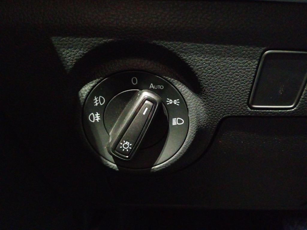 SEAT Arona 1.0 TSI Style XM DSG 81 kW (110 CV) - 16