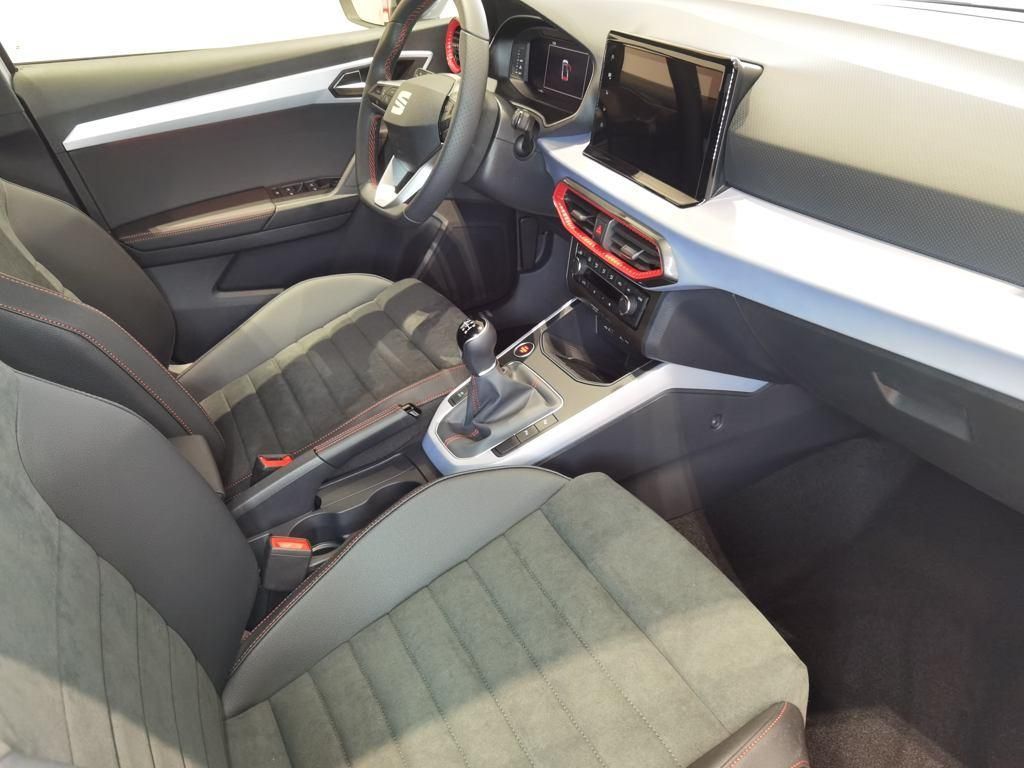 SEAT Arona 1.0 TSI FR XM 85 kW (115 CV) - 16