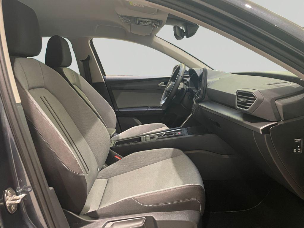 SEAT León 1.5 eTSI Style 25 Aniversario DSG 85 kW (116 CV) - 4