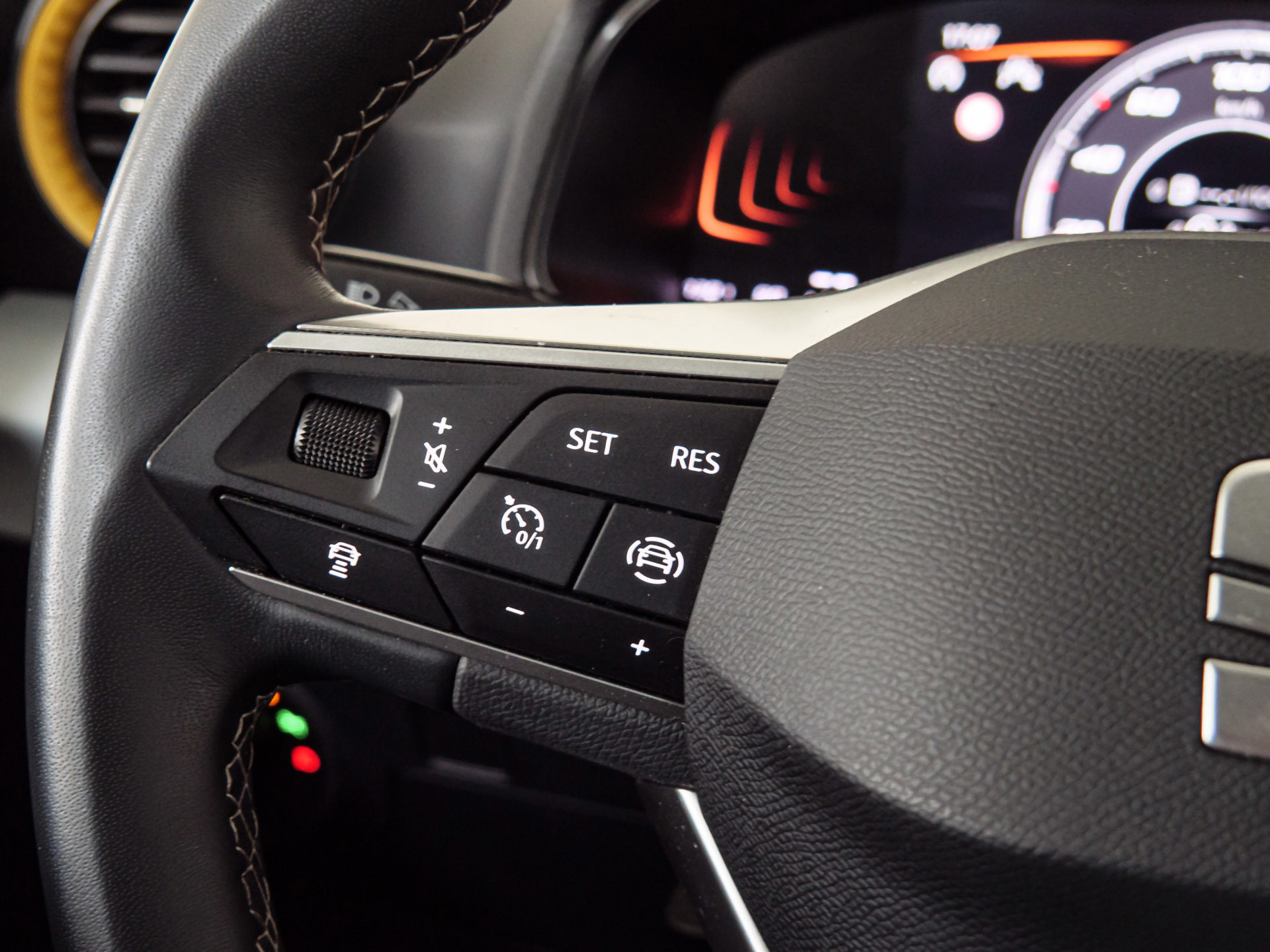 SEAT Arona 1.0 TSI Style Special Edition 85 kW (115 CV) - 13