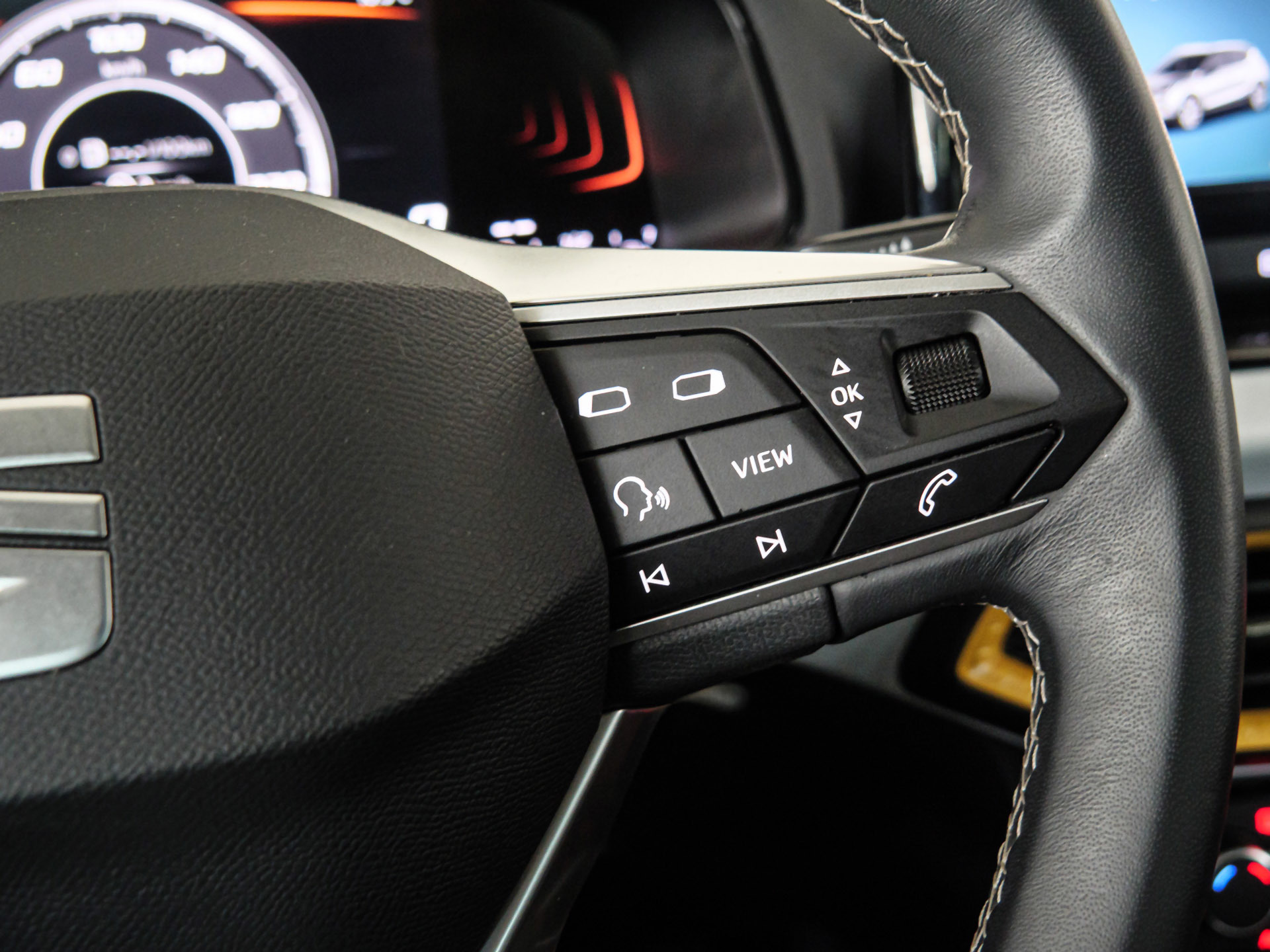 SEAT Arona 1.0 TSI Style Special Edition 85 kW (115 CV) - 14