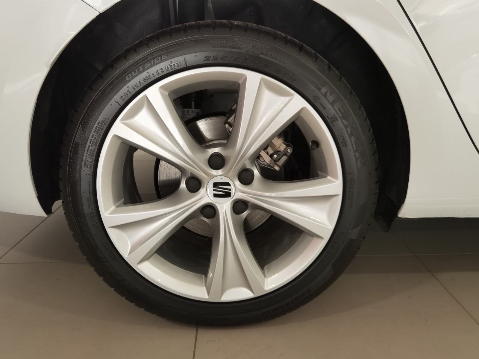 SEAT León ST 1.5 eTSI FR Special Edition DSG 110 kW (150 CV) - 7