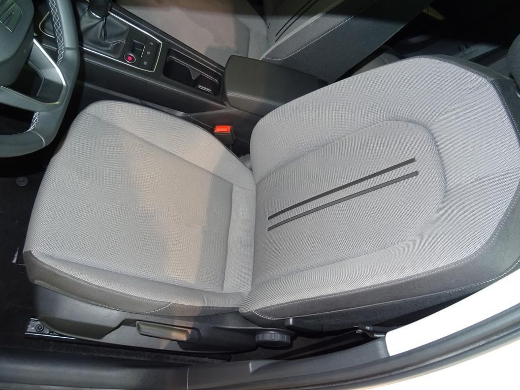 SEAT León 1.0 TSI S&S Style 25 Aniversario 81 kW (110 CV) - 8