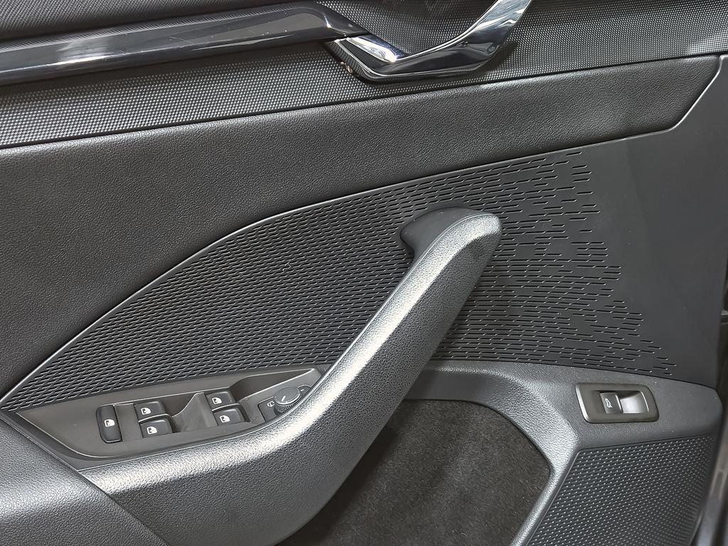 Skoda Octavia Combi 2.0 TDI Ambition 110 kW (150 CV) - 9