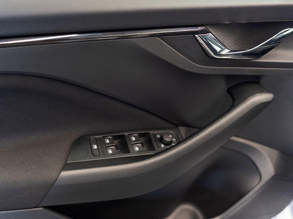 Skoda Kamiq 1.0 TSI Selection 85 kW (115 CV) - 14