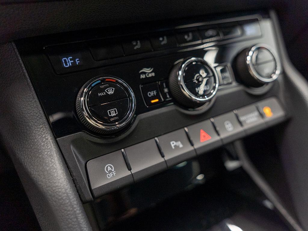 Skoda Karoq 1.5 TSI ACT Selection DSG 110 kW (150 CV) - 12