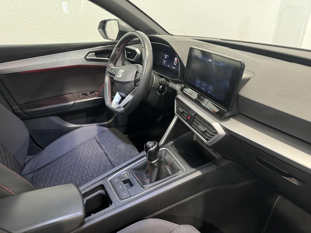 SEAT León 1.5 eTSI S&S FR Go L DSG 110 kW (150 CV) - 9