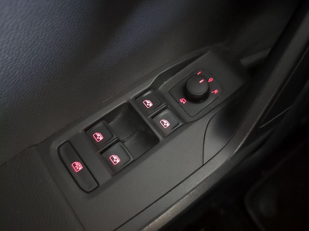 SEAT Arona 1.0 TSI Style XL Edition 81 kW (110 CV) - 17