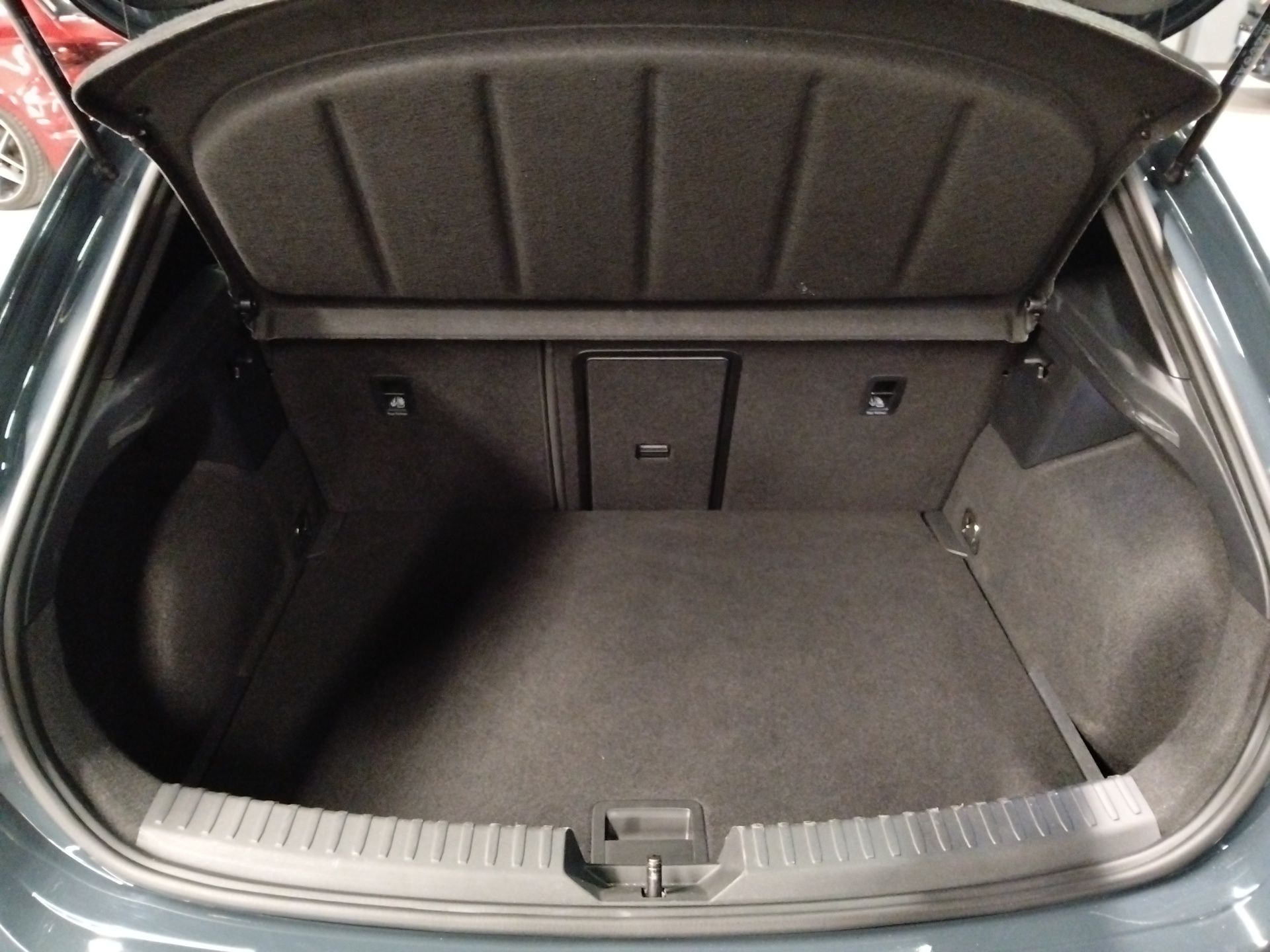 CUPRA León 1.5 eTSI DSG 110 kW (150 CV) - 6