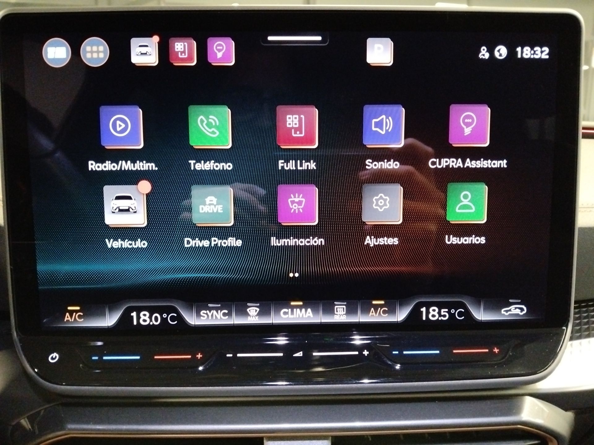 CUPRA León 1.5 eTSI DSG 110 kW (150 CV) - 11